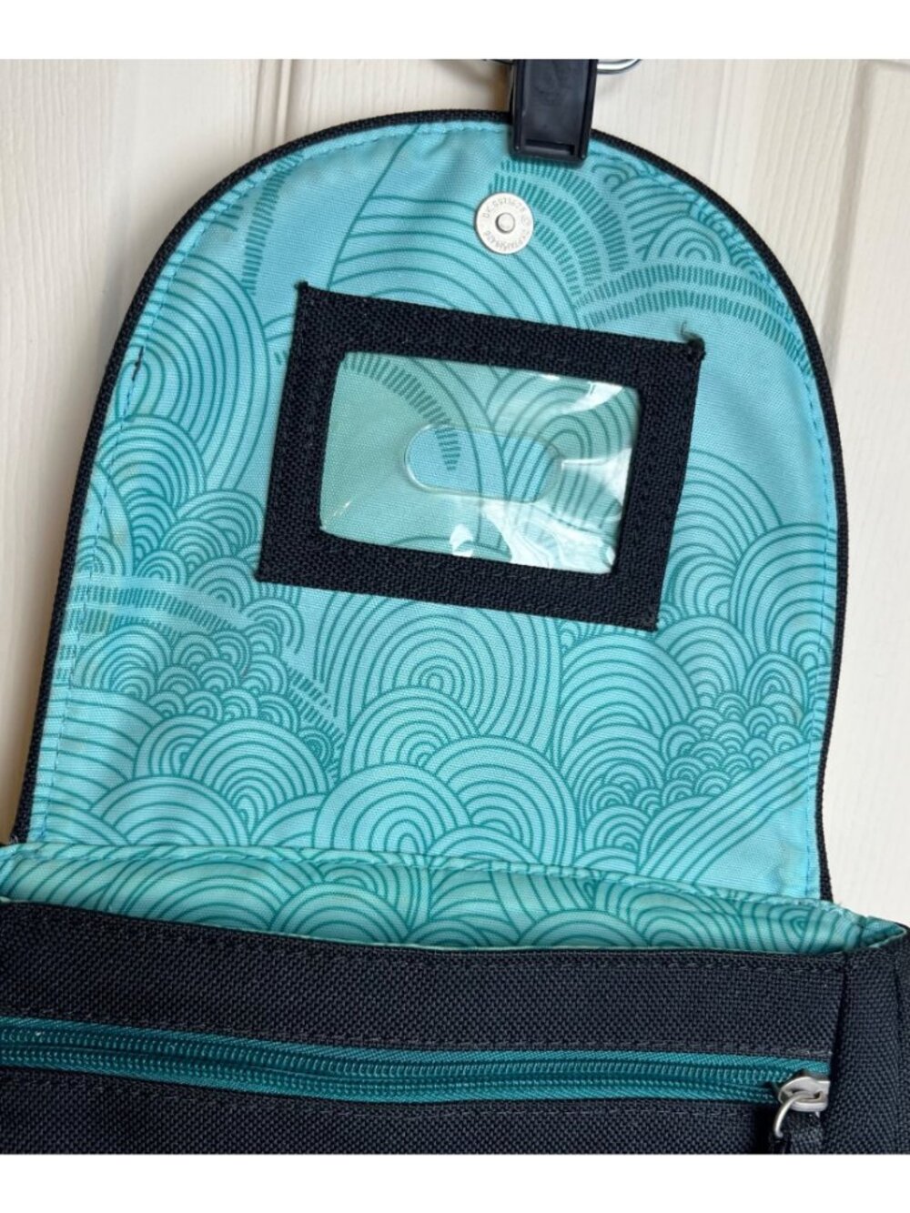 Haiku Crossbody - Picture 12 of 12